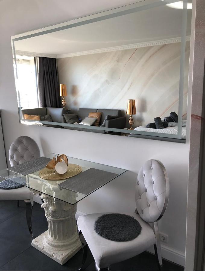 Tiffanys Ferienapartments In Der Privatresidenz Des Plaza Premium Hotel Timmendorfer Strand Zewnętrze zdjęcie