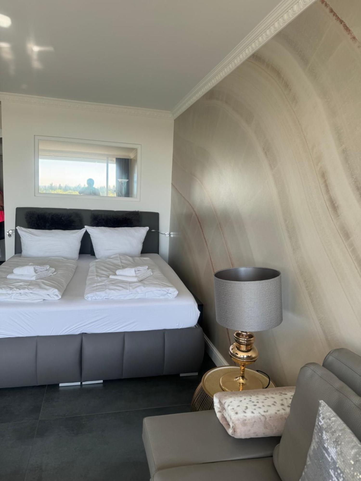 Tiffanys Ferienapartments In Der Privatresidenz Des Plaza Premium Hotel Timmendorfer Strand Zewnętrze zdjęcie